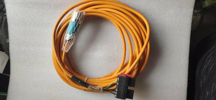 6FX8002-5CN06-1CF0 - 2
